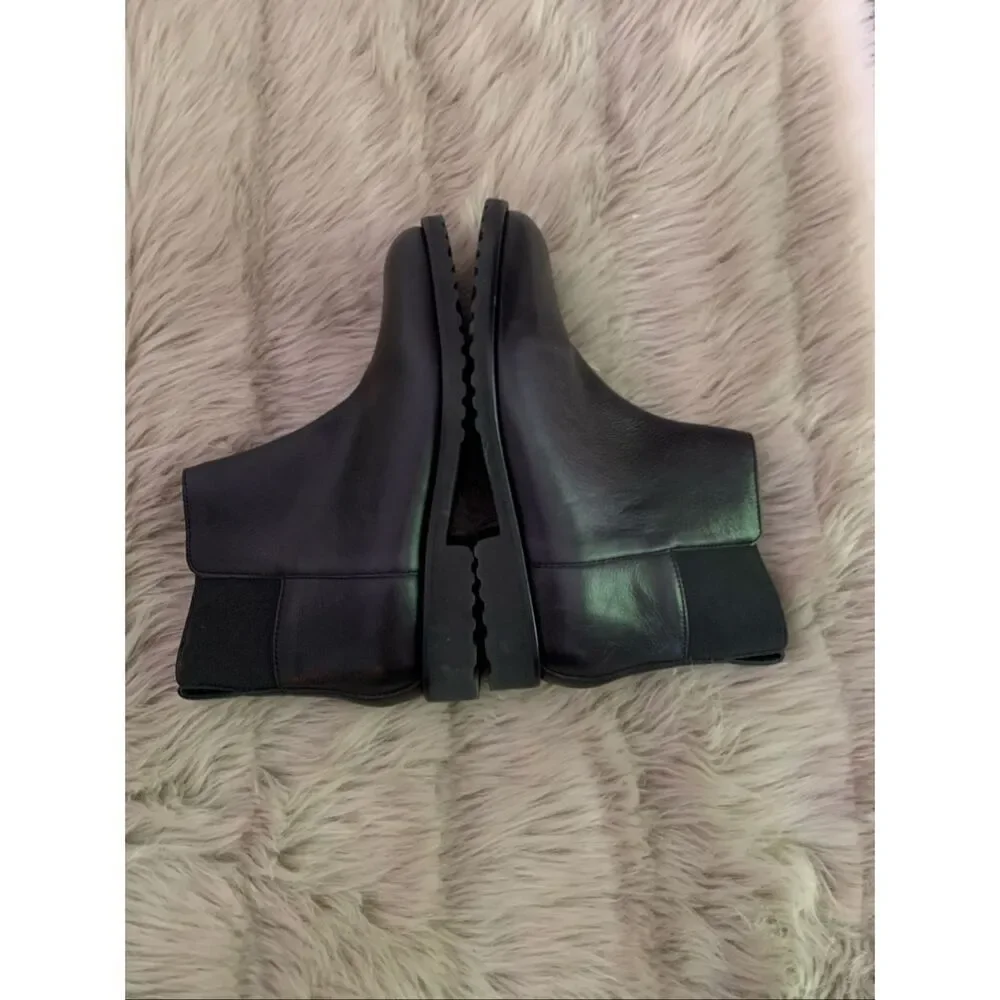 JOHNSTON & MURPHY Womens IRENE Waterproof Leather Booties Black Ankle Boots 8M
